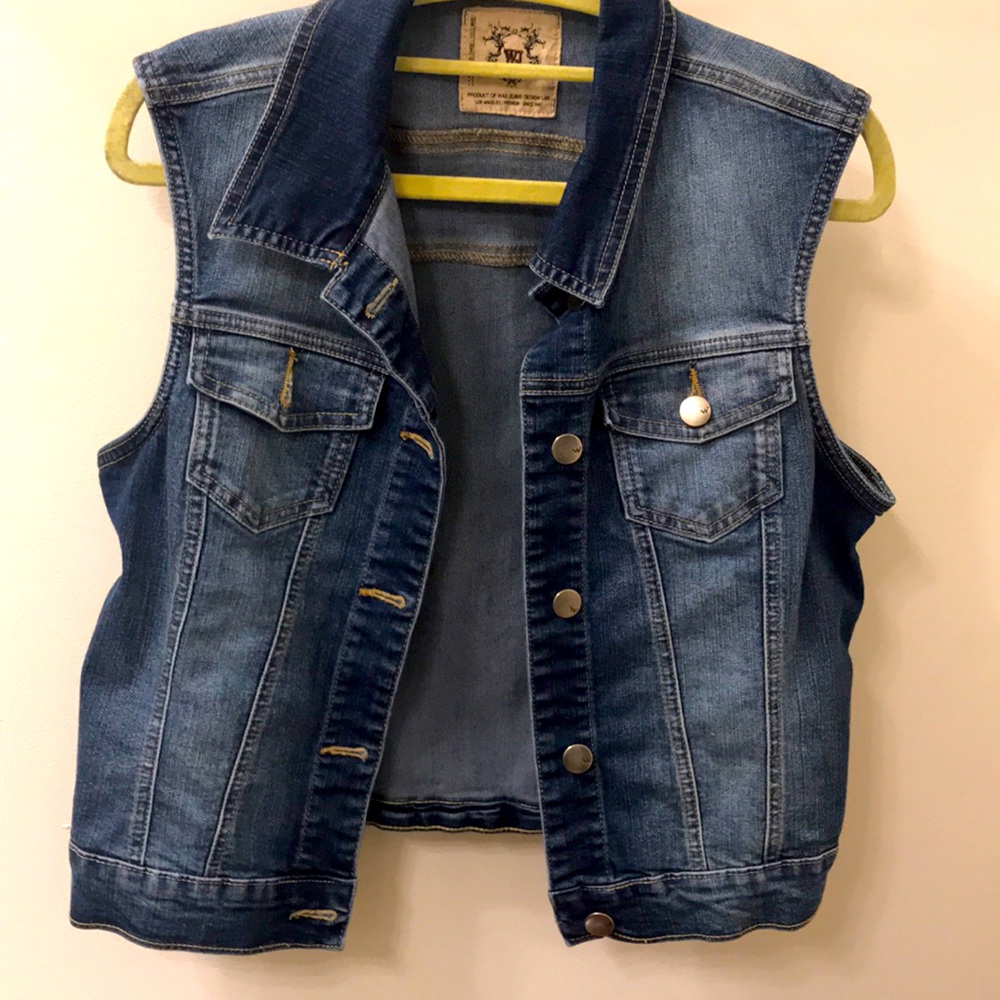 Wax jeans vest size large